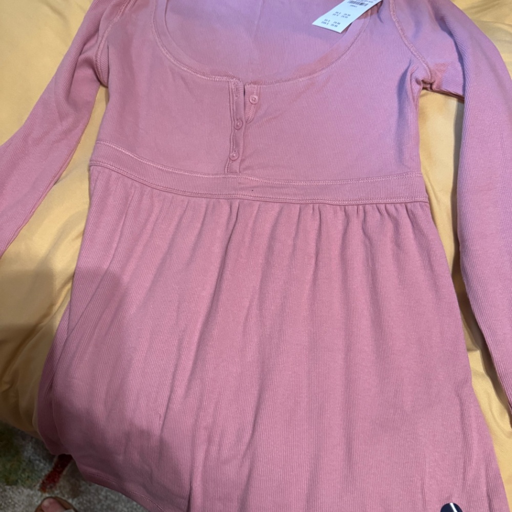 NWT- Hollister pink Tie Back Henley Babydoll Top  Y2K - small- fitted top - Picture 4 of 10